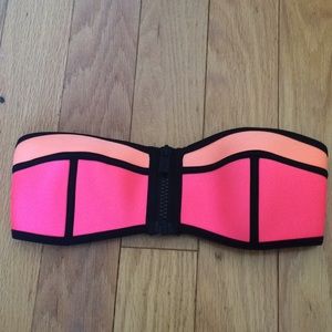 Triangl Swimwear strapless bikini top